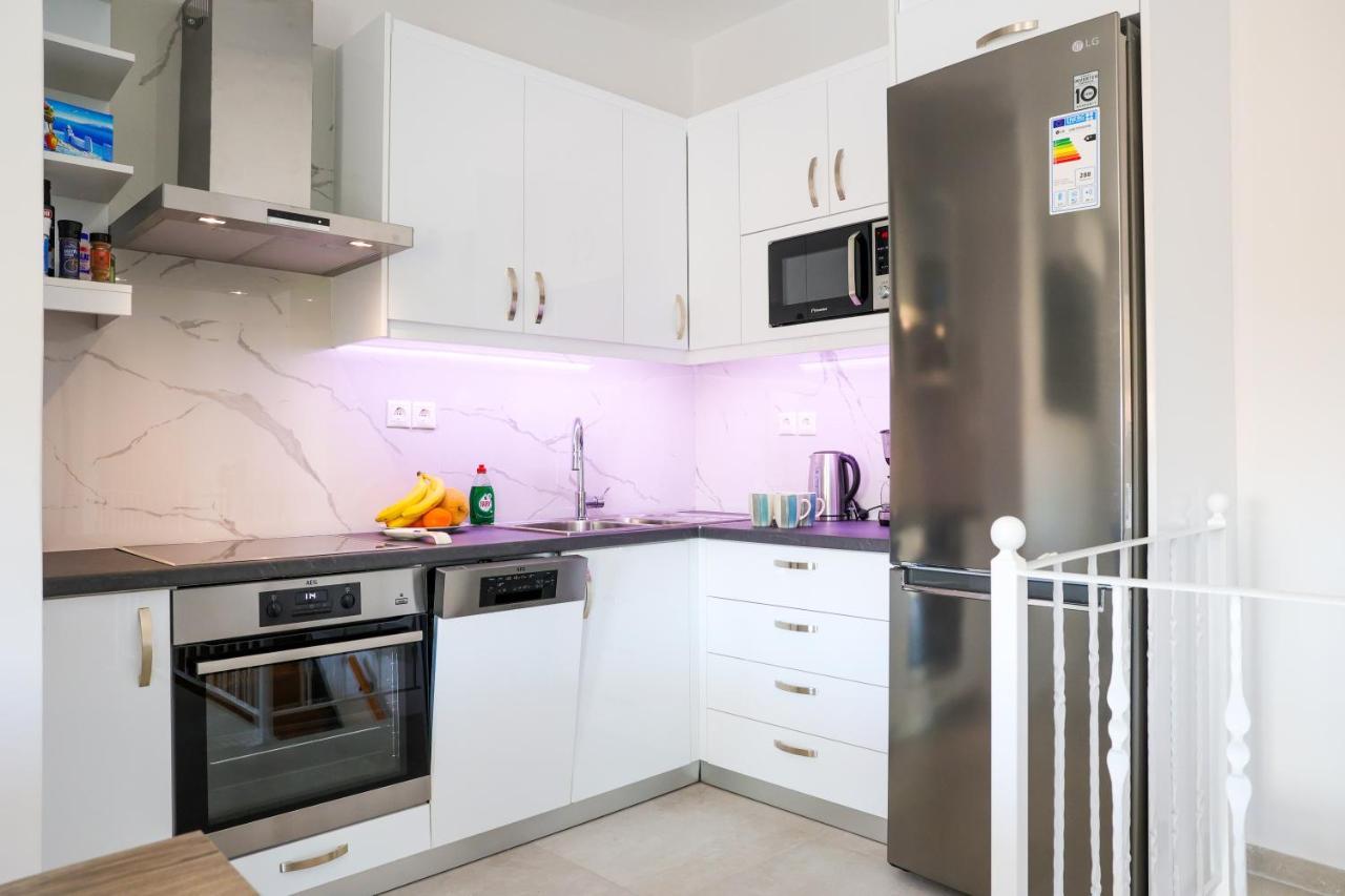 Axs First Floor Apartment Aegina Town Экстерьер фото
