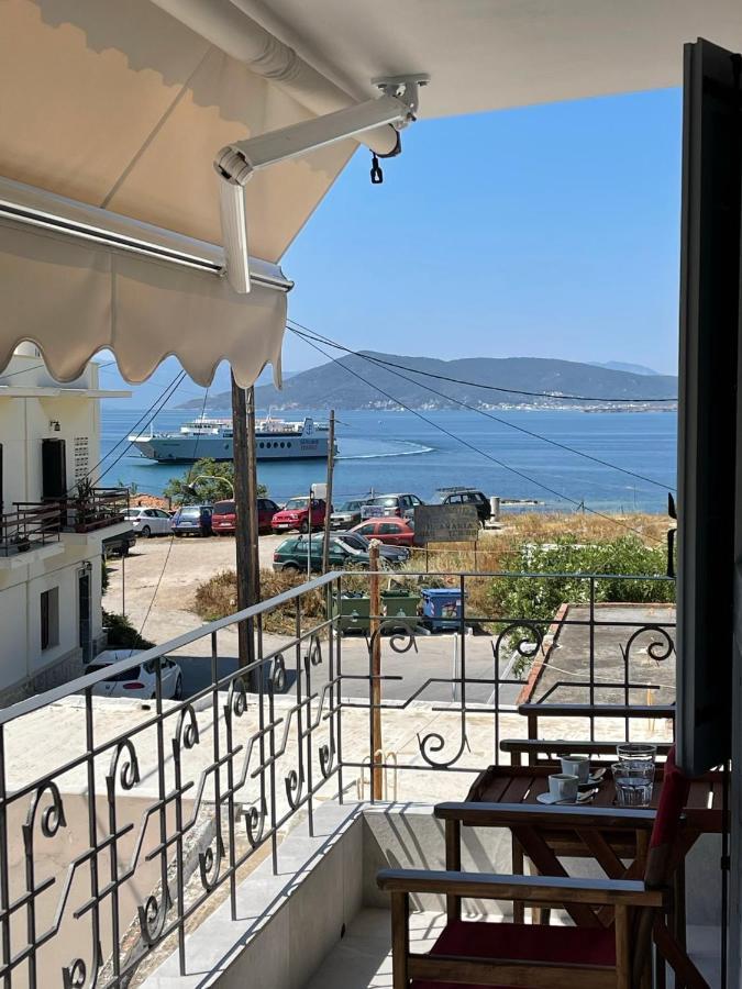 Axs First Floor Apartment Aegina Town Экстерьер фото